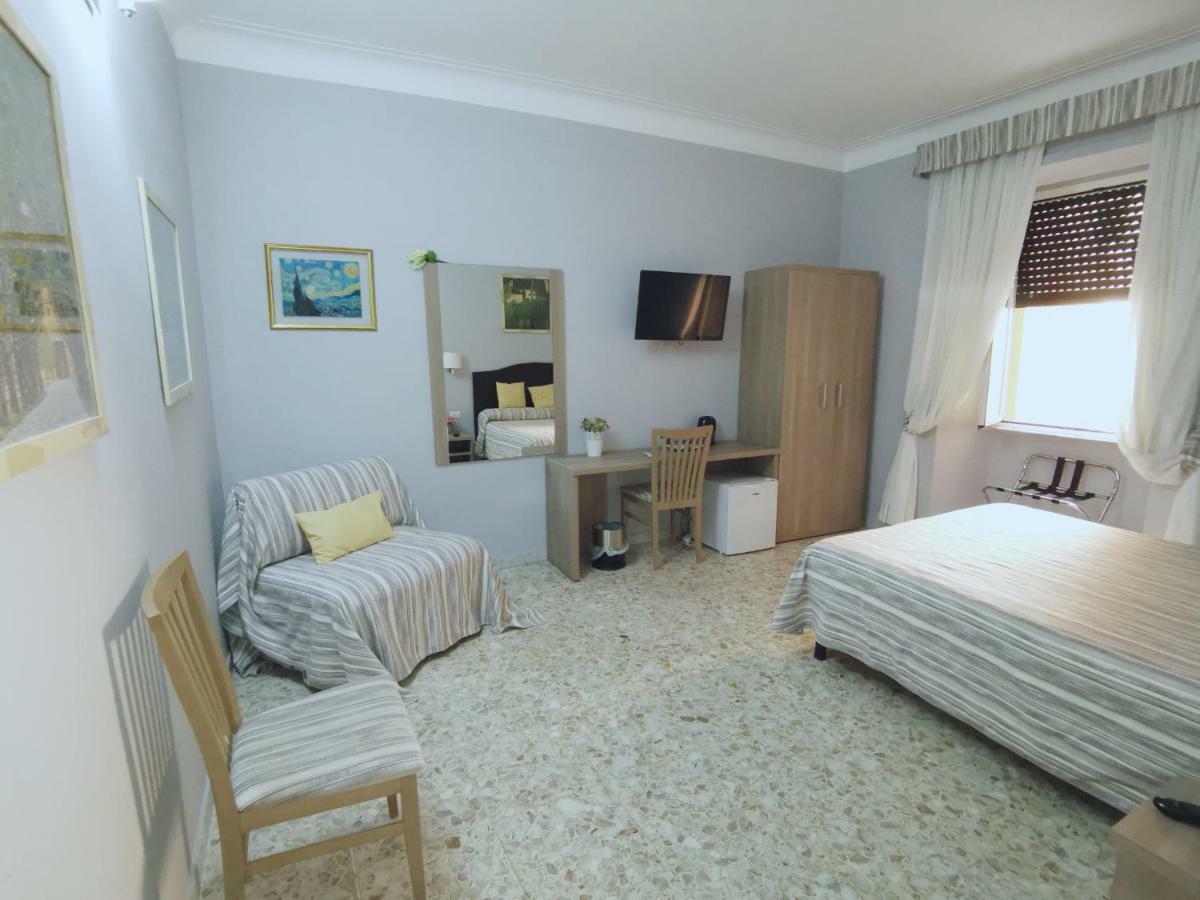St. Anthony Guest House Rome Bagian luar foto